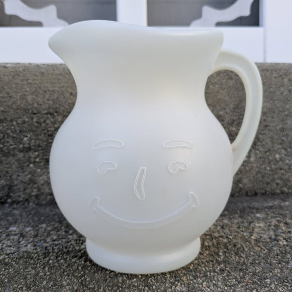 Mr. Koolaid Pitcher Vintage 2 QT